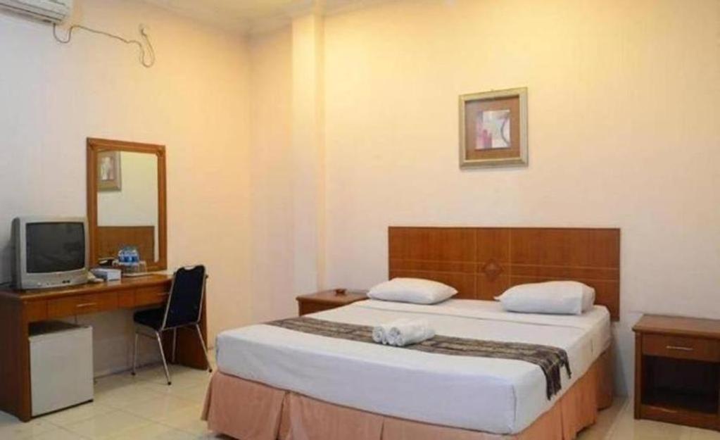 Sabrina Hotel Sisingamangaraja Pekanbaru Exterior foto